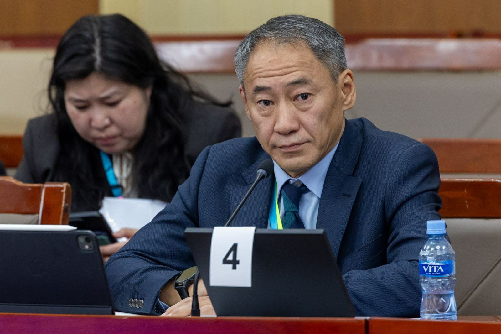 Онтрэгийн талбайд Оюу толгойн гүний уурхайн дэд бүтцийг ашиглан олборлолт явуулсан тохиолдолд л эдийн засгийн үр өгөөжтэй. Энэхүү нөөцийг эдийн засгийн эргэлтэд оруулах нь бүх талын эрх ашигт нийцнэ.